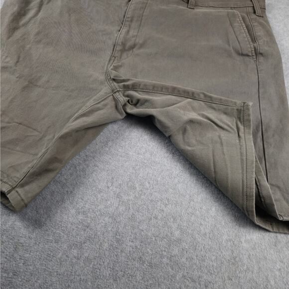 Signature Levi Strauss Shorts Mens Size 44 Gray Flat Front Heavyweight Chino - Picture 3 of 14
